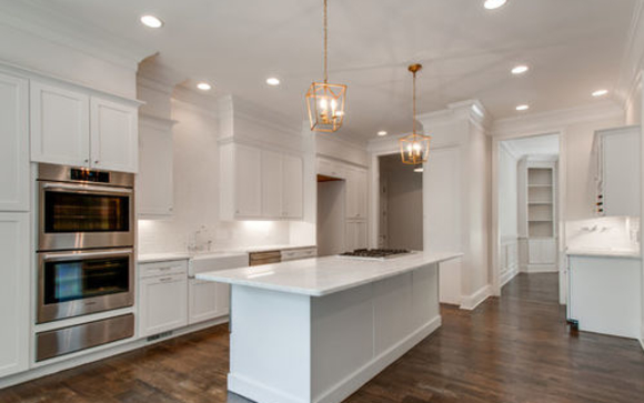 Bj Tidwell Shaker Ii By Cabinet Distributors Of Tn In Nashville 1532367780 B1012de7095fb3c1 5569 W500 H400 B0 P0 Traditional Kitchen